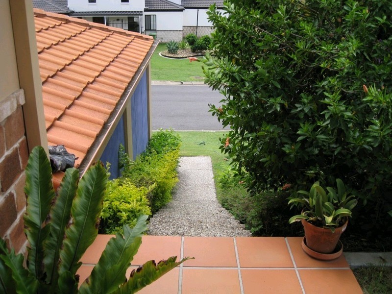 1/6 Marybeth Court, Molendinar QLD 4214