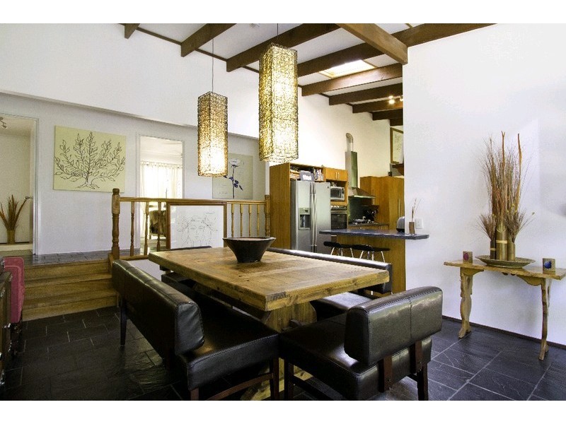 202-204 Dugandan Street, Nerang QLD 4211