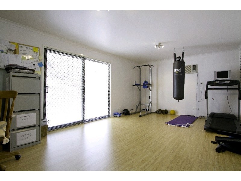 202-204 Dugandan Street, Nerang QLD 4211