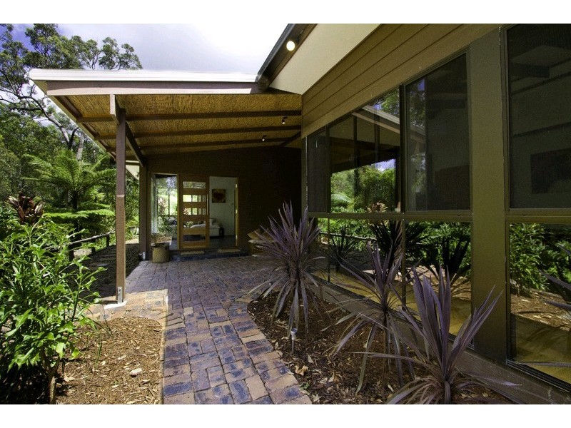 202-204 Dugandan Street, Nerang QLD 4211