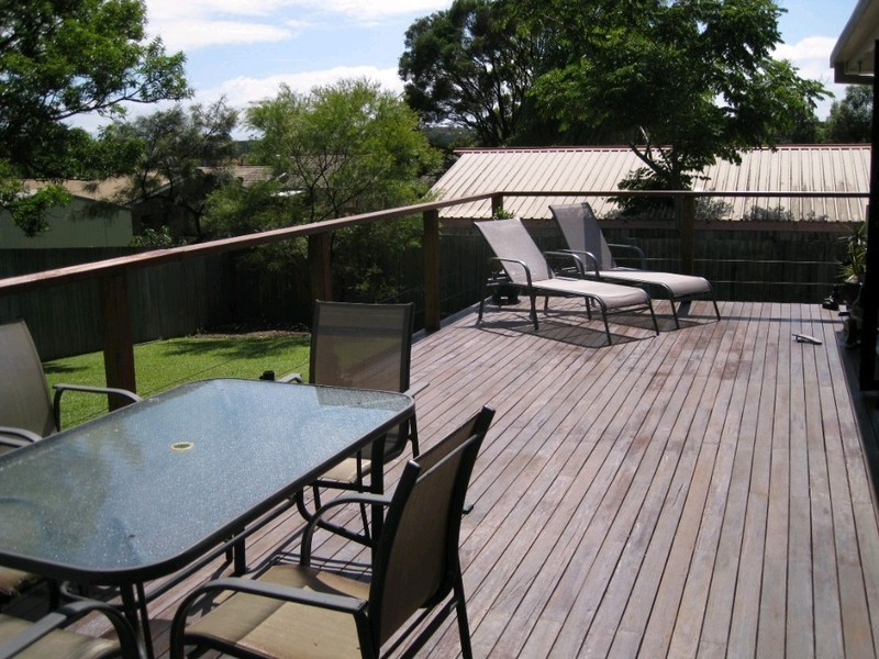 5 Explorers Way, Worongary QLD 4213