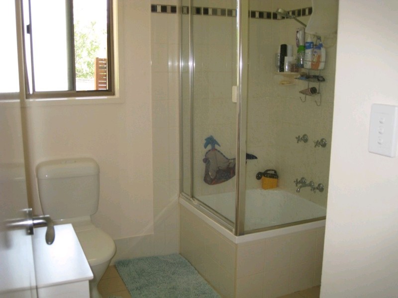 5 Explorers Way, Worongary QLD 4213