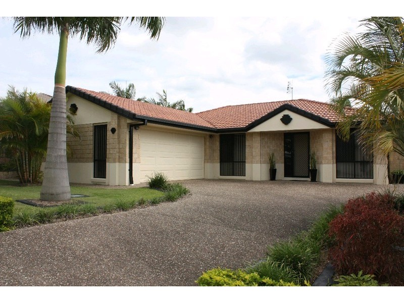 4 Brissendon Street, Maudsland QLD 4210