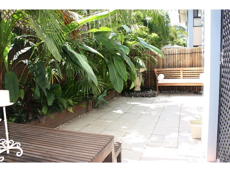 6/23-25 Blake Street, Southport QLD 4215