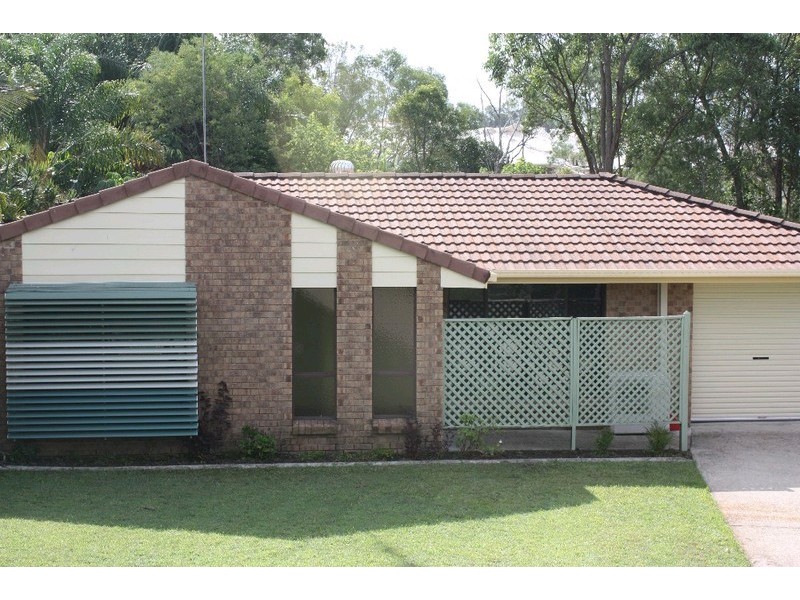 6 Eamonn Court, Highland Park QLD 4211
