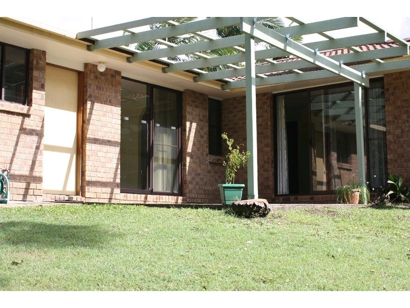 6 Eamonn Court, Highland Park QLD 4211