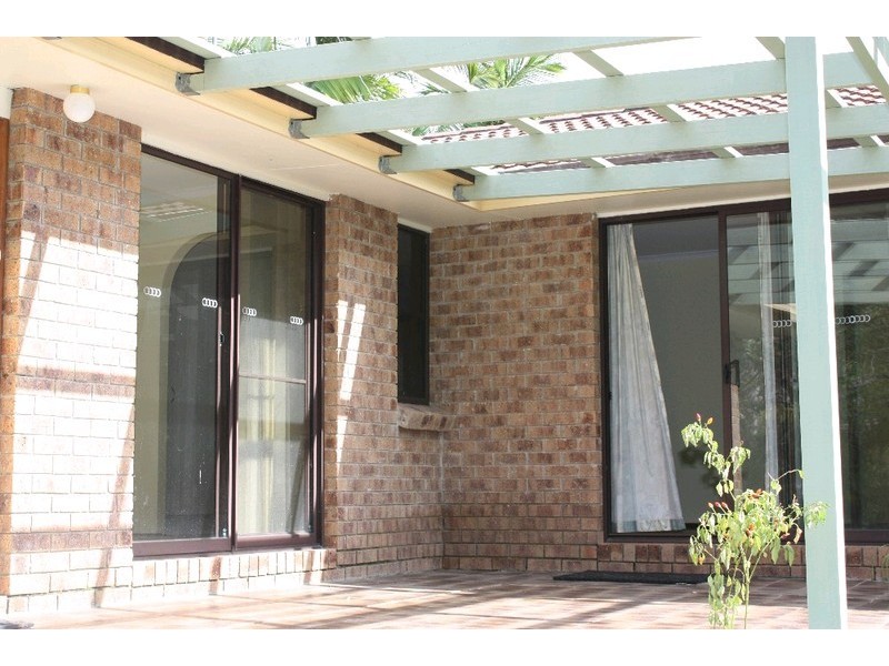 6 Eamonn Court, Highland Park QLD 4211