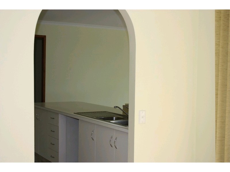 6 Eamonn Court, Highland Park QLD 4211