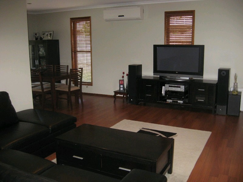 51 Studio Drive, Oxenford QLD 4210