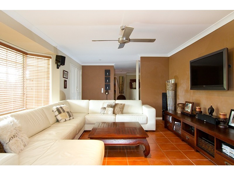 109 Macquarie Avenue, Molendinar QLD 4214