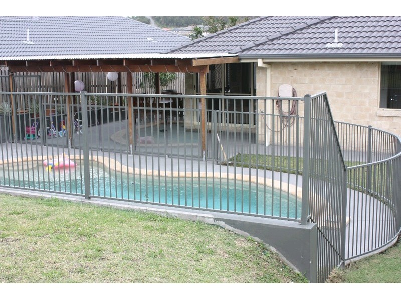 26 Carmarthen Circuit, Pacific Pines QLD 4211