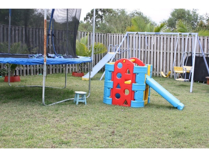 26 Carmarthen Circuit, Pacific Pines QLD 4211