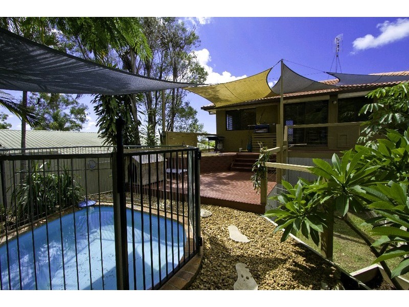 10 Jesmond Road, Helensvale QLD 4212