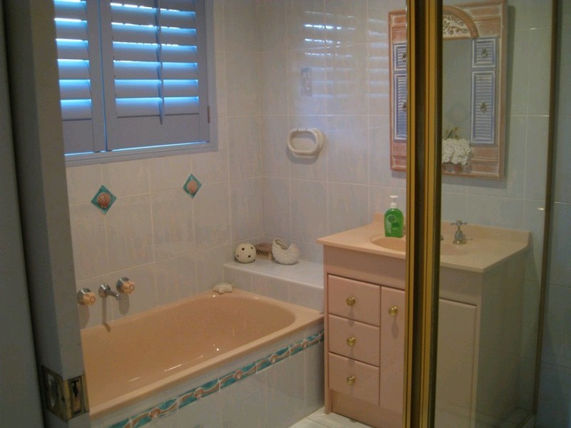 5 Allied Drive, Arundel QLD 4214