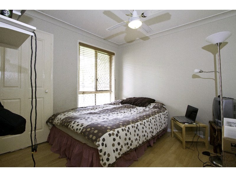 5 Bunker Court, Arundel QLD 4214