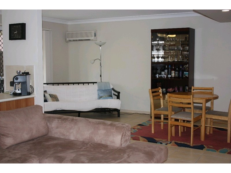 90/1 Coelia Court, Carrara QLD 4211