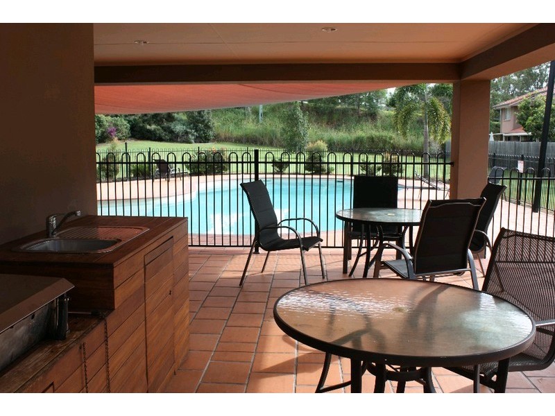 90/1 Coelia Court, Carrara QLD 4211