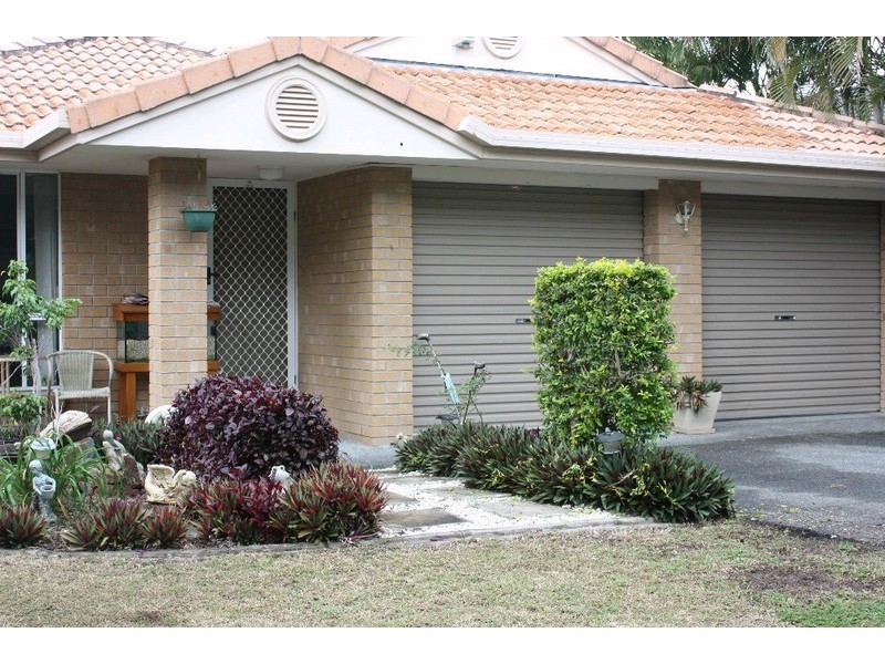 5 Nolan Chase, Parkwood QLD 4214