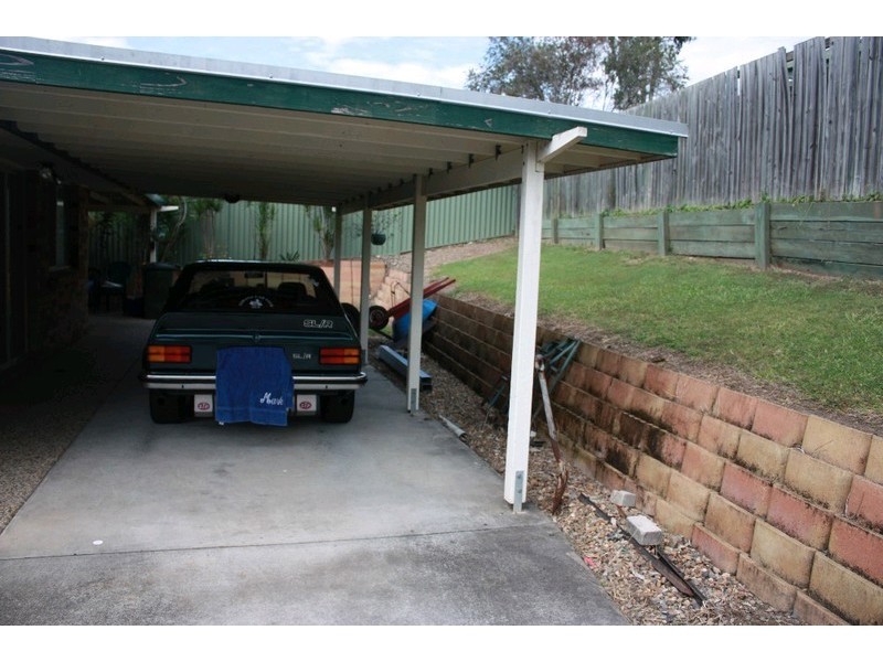 24 Crusader Way, Nerang QLD 4211