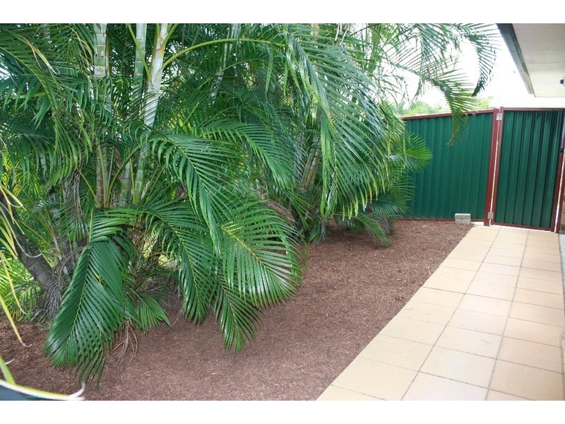 24 Crusader Way, Nerang QLD 4211