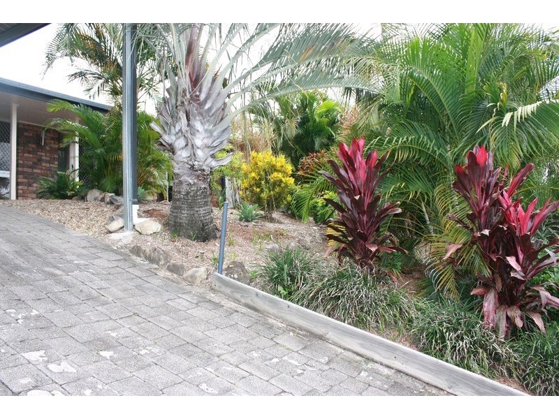 24 Crusader Way, Nerang QLD 4211