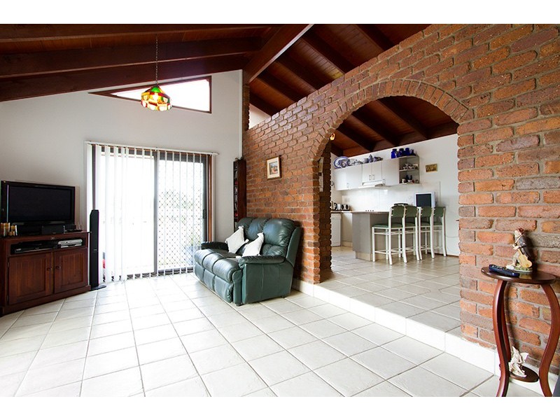 37 Lindfield Road, Helensvale QLD 4212