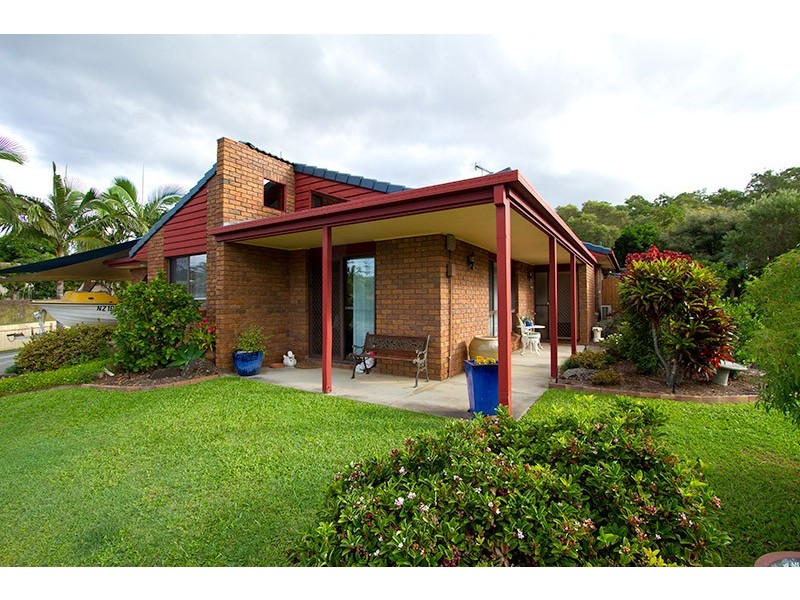 37 Lindfield Road, Helensvale QLD 4212