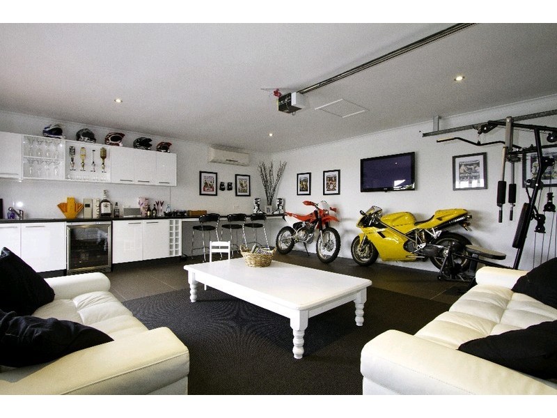 7 Bellavista Close, Highland Park QLD 4211