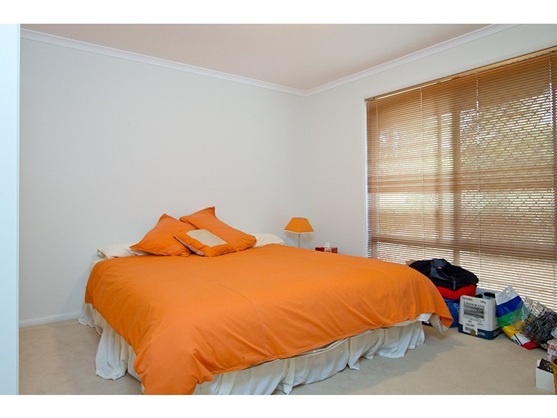 2 Lawnhill Drive, Nerang QLD 4211