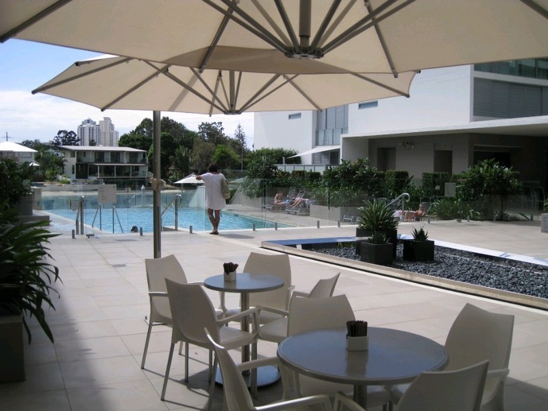 2319/33 TE Peters Drive, Broadbeach Waters QLD 4218