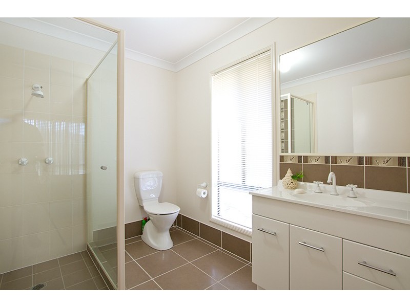 Pacific Pines QLD 4211