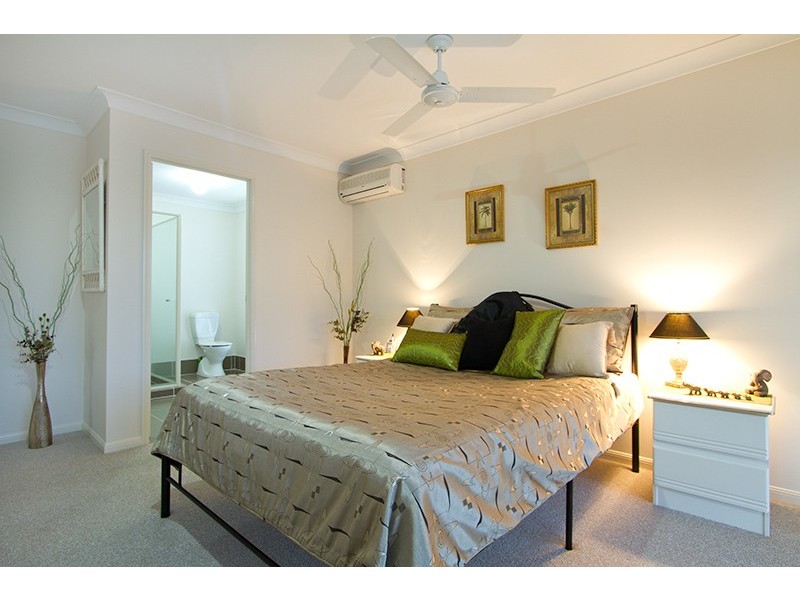 Pacific Pines QLD 4211