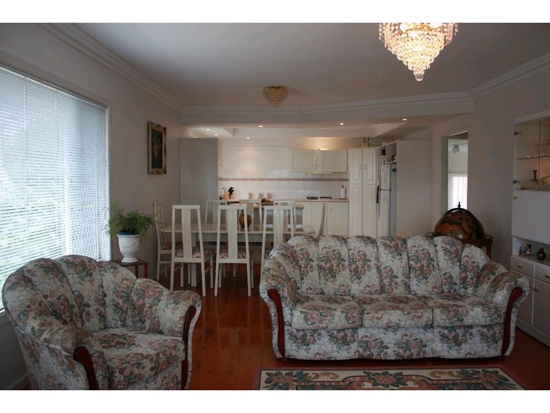 44 Turpin Road, Labrador QLD 4215