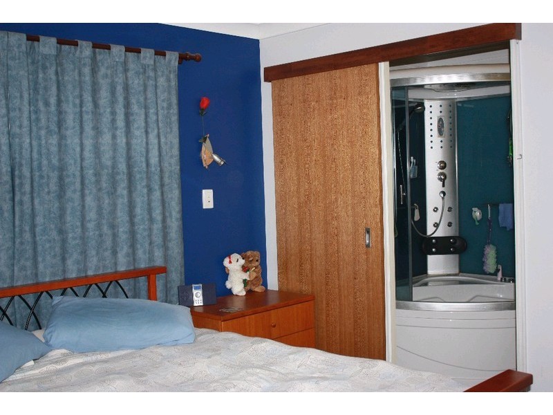 113 Cayuga Road, Highland Park QLD 4211