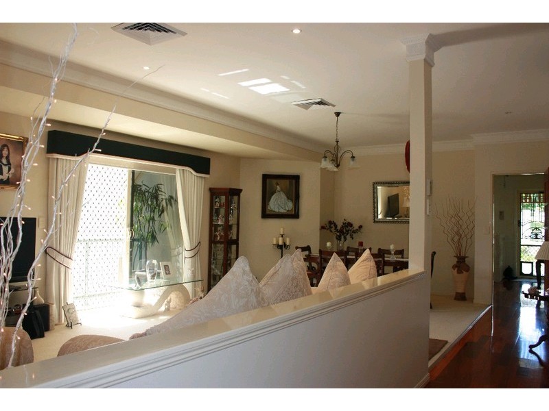 58 Lismore Drive, Helensvale QLD 4212