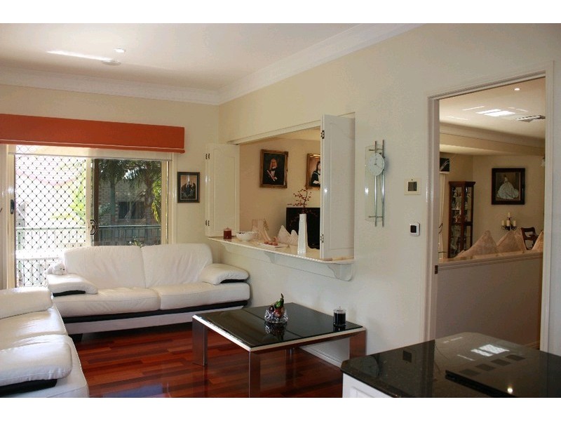 58 Lismore Drive, Helensvale QLD 4212