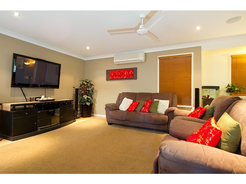 13 Cobb Court, Mudgeeraba QLD 4213