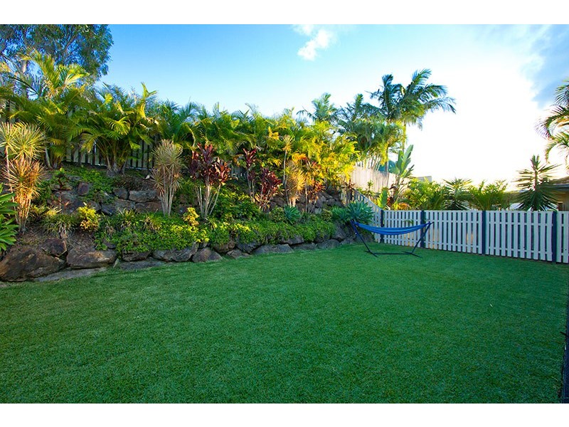 13 Cobb Court, Mudgeeraba QLD 4213