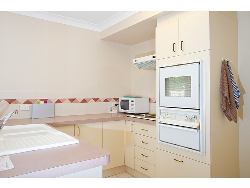 10/23 Tristan Court, Benowa QLD 4217