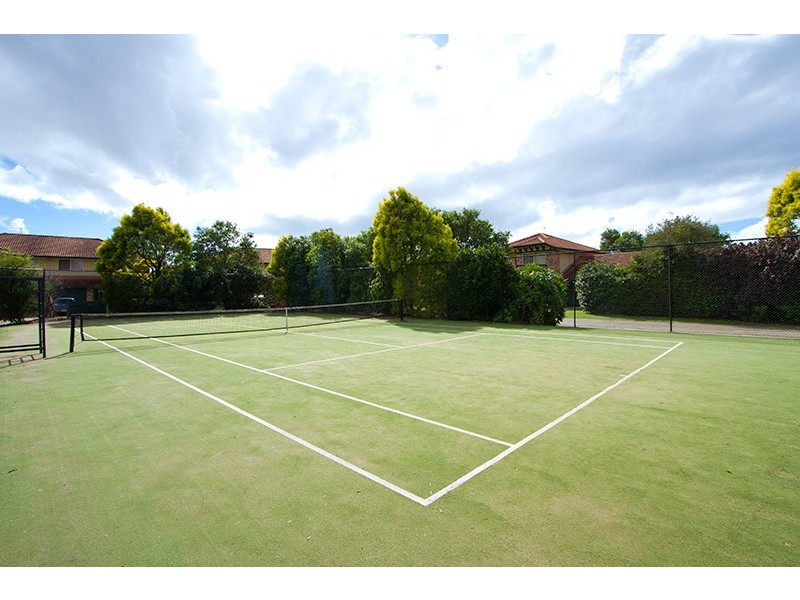 10/23 Tristan Court, Benowa QLD 4217