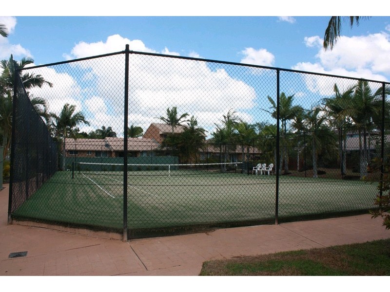 91/97 Edmund Rice Drive, Southport QLD 4215