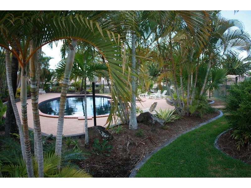 91/97 Edmund Rice Drive, Southport QLD 4215