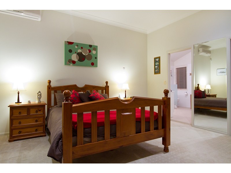 27 Byfield Court, Nerang QLD 4211