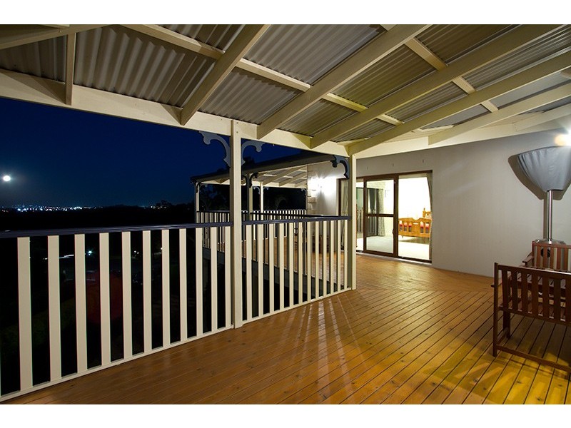 27 Byfield Court, Nerang QLD 4211