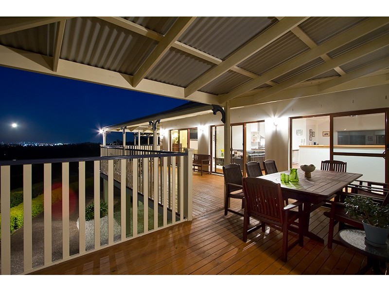 27 Byfield Court, Nerang QLD 4211