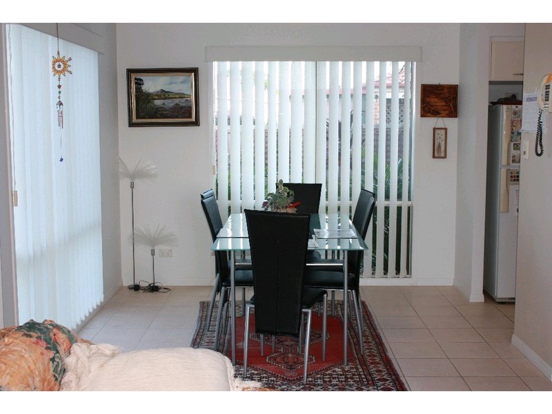 30 Aberdeen Court, Highland Park QLD 4211