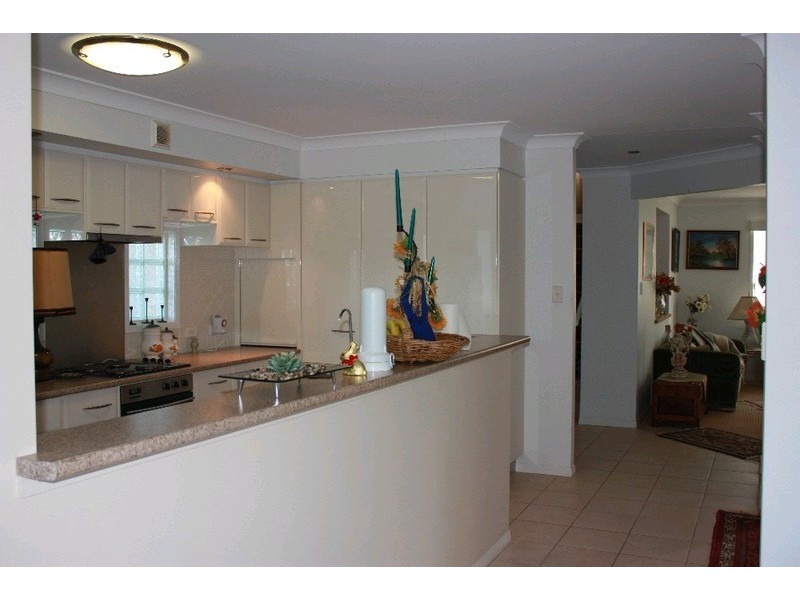 30 Aberdeen Court, Highland Park QLD 4211