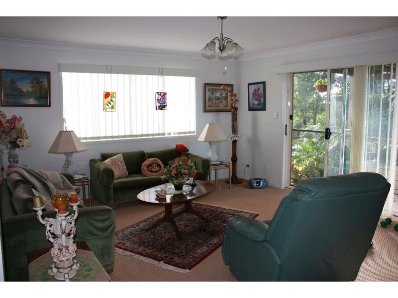 30 Aberdeen Court, Highland Park QLD 4211