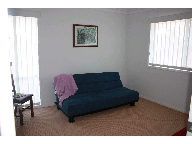 30 Aberdeen Court, Highland Park QLD 4211