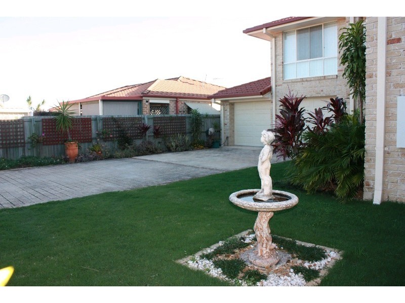 30 Aberdeen Court, Highland Park QLD 4211